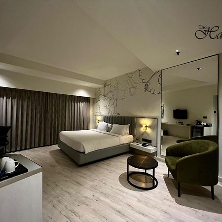 The Hans Hotel Хубли Экстерьер фото